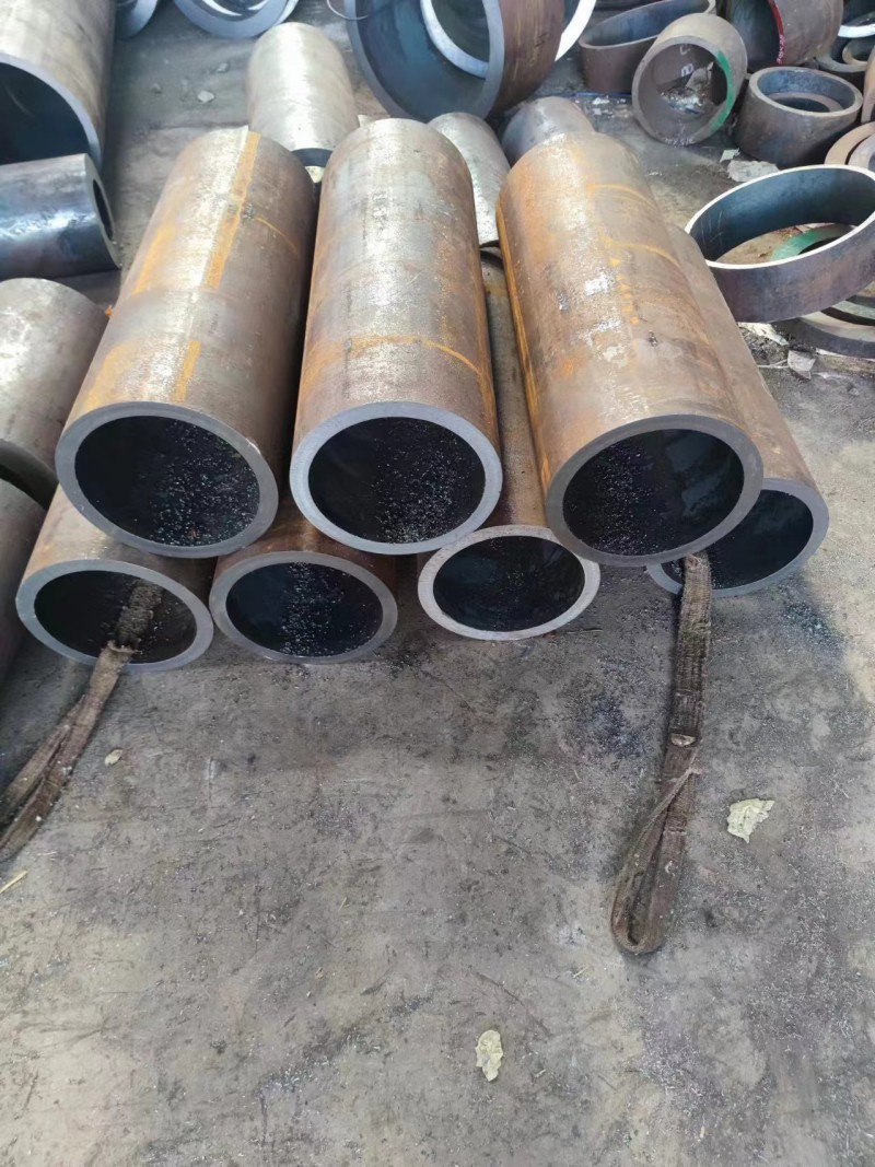 雅江雅江雅江12Cr1MovG无缝钢管切割